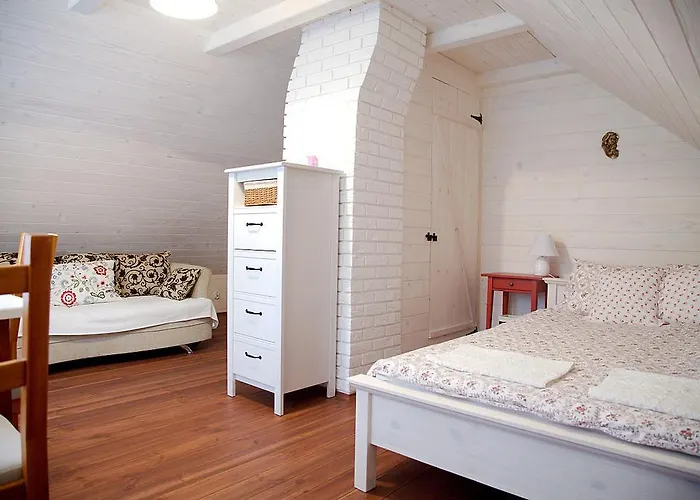 Hotel Agroturystyka Dyrdowka *